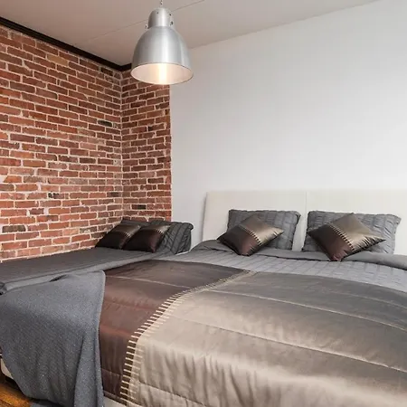 Mugav Suurepaerase Vaatega Korter