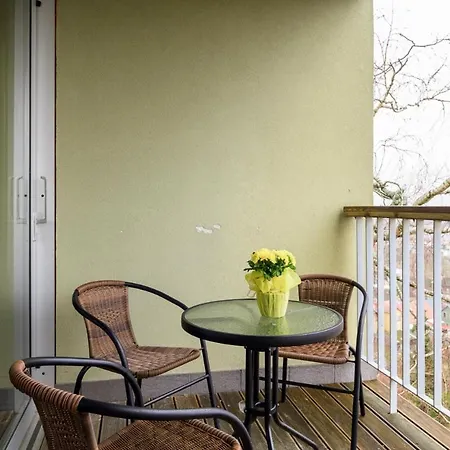 Appartement Mugav Suurepaerase Vaatega Korter