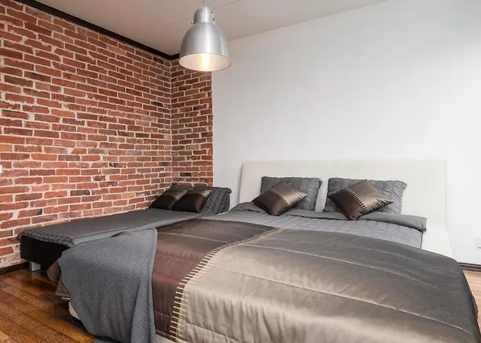 Mugav Suurepaerase Vaatega Korter